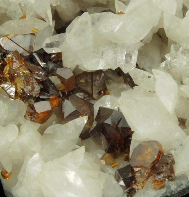 Sphalerite on Calcite from Root Glen, Clinton, Oneida County, New York