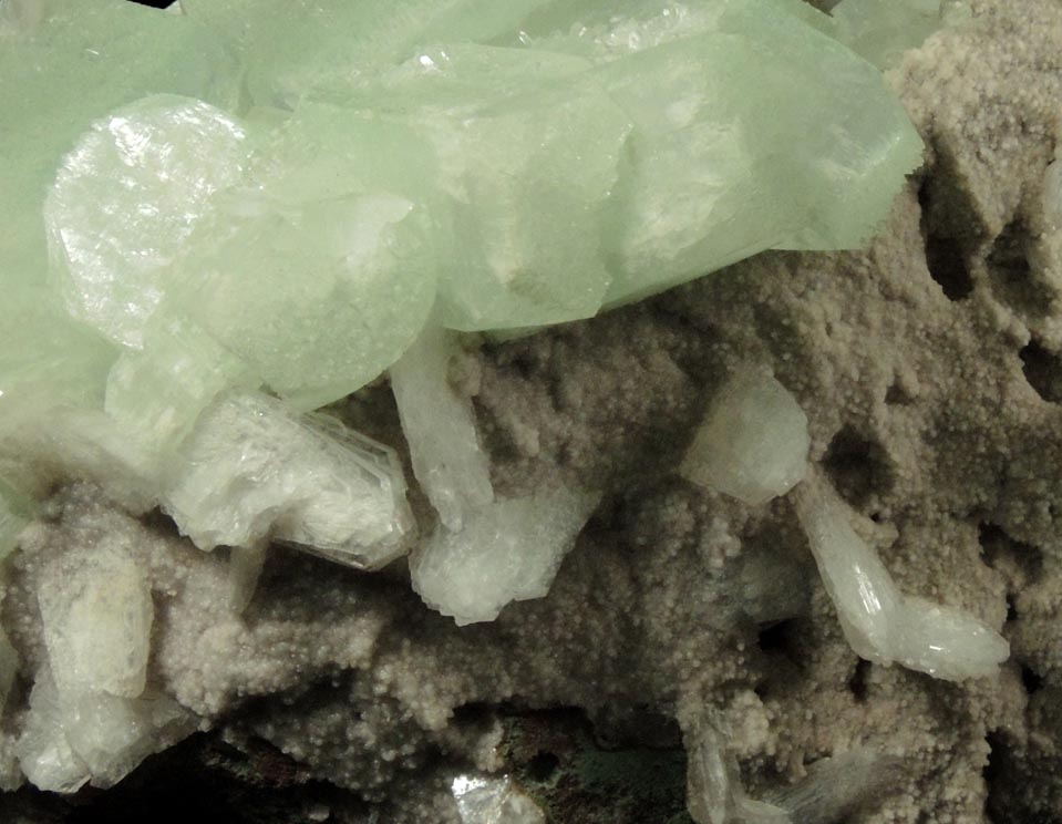 Apophyllite with Stilbite from Jewel Tunnel, (railway tunnel on Bohr Ghat), Maharashtra, India