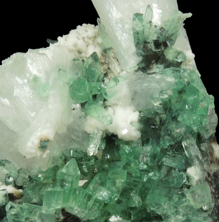 Apophyllite with Stilbite on Heulandite from Pashan Hill Quarry, Pune District, Maharashtra, India