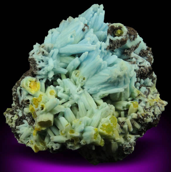 Plumbogummite pseudomorphs after Pyromorphite from Laohu Hill, Guilin, Guangxi, China