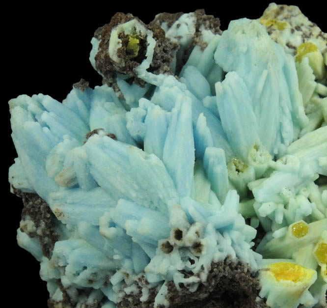 Plumbogummite pseudomorphs after Pyromorphite from Laohu Hill, Guilin, Guangxi, China