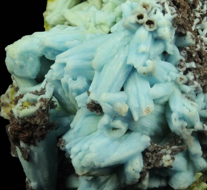 Plumbogummite pseudomorphs after Pyromorphite from Laohu Hill, Guilin, Guangxi, China