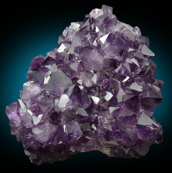 Quartz var. Amethyst from Catalan Agate-Amethyst District, Southern Paran Basalt Basin, Artigas, Uruguay