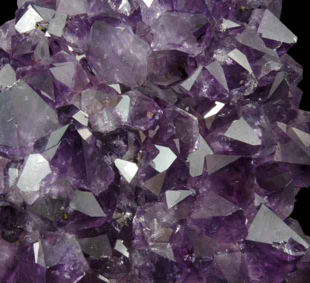 Quartz var. Amethyst from Catalan Agate-Amethyst District, Southern Paran Basalt Basin, Artigas, Uruguay