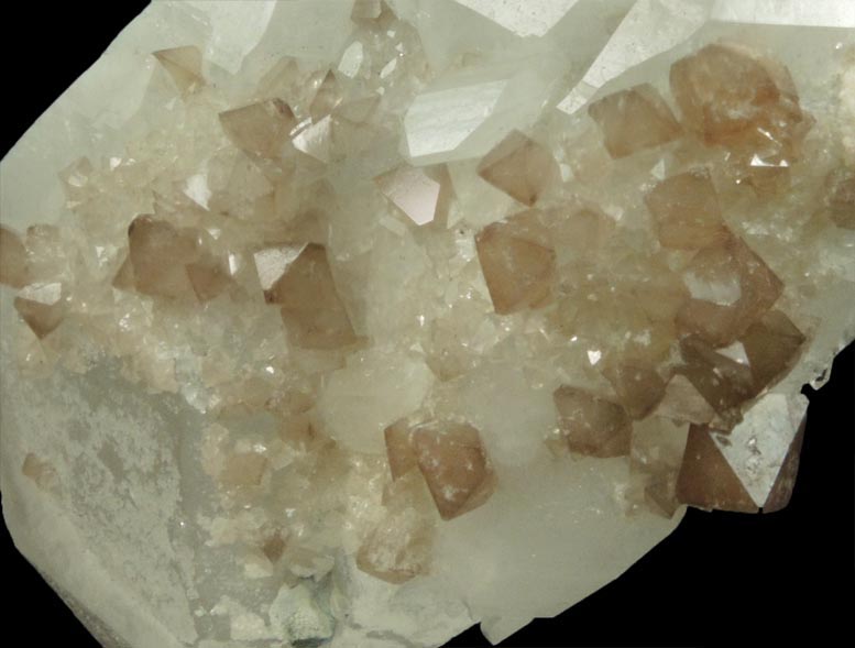 Scheelite on doubly-terminated Quartz from Yaogangxian Mine, 32 km southeast of Chenzhou, Hunan, China