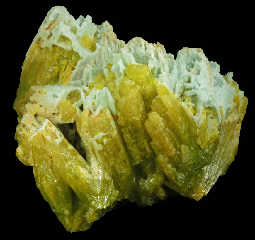 Pyromorphite with Plumbogummite overgrowth from Laohu Hill, Guilin, Guangxi, China