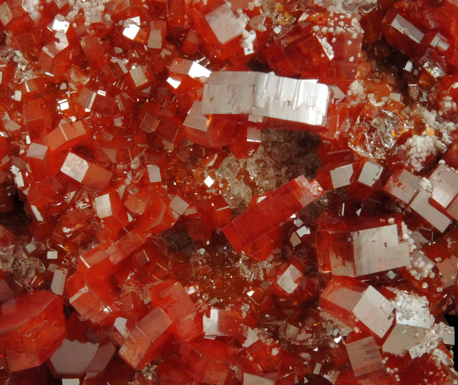 Vanadinite with Calcite on Barite from Mibladen, Haute Moulouya Basin, Zeida-Aouli-Mibladen belt, Midelt Province, Morocco