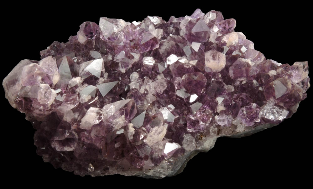 Quartz var. Amethyst Quartz from Catalan Agate-Amethyst District, Southern Paran Basalt Basin, Artigas, Uruguay