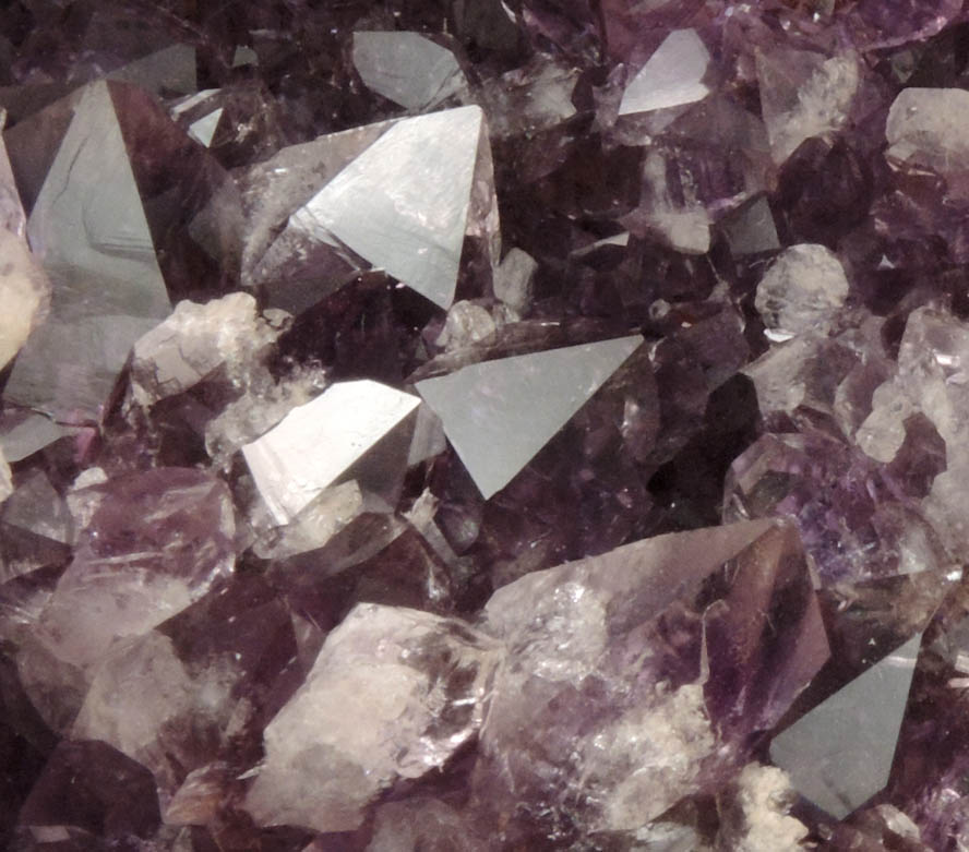 Quartz var. Amethyst Quartz from Catalan Agate-Amethyst District, Southern Paran Basalt Basin, Artigas, Uruguay