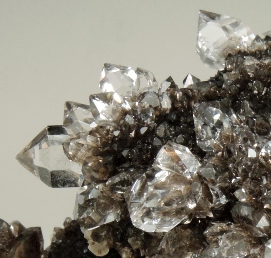 Quartz var. Herkimer Diamonds on Drusy Quartz from Herkimer Diamond Development Mine, Middleville, Herkimer County, New York