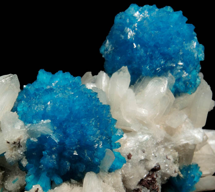 Cavansite on Stilbite from Wagholi Quarry, Maharashtra, India