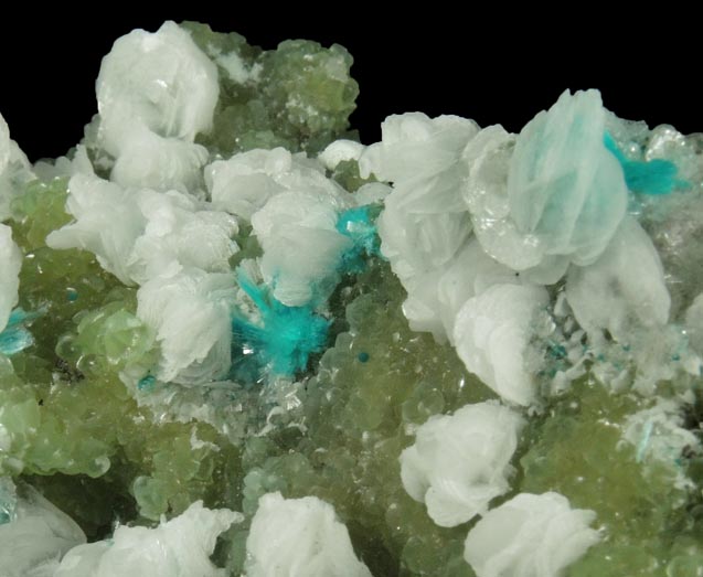 Aurichalcite and Calcite on Smithsonite from 79 Mine, Banner District, near Hayden, Gila County, Arizona