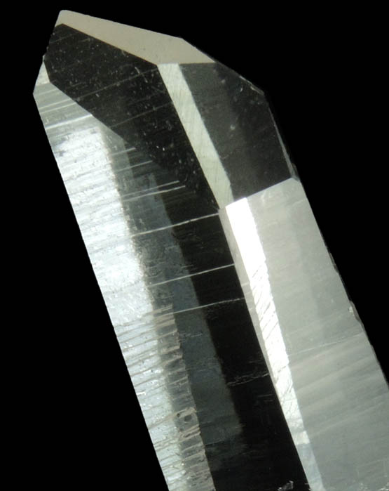 Quartz from Wegner Mines, Collier Creek, 4.4 km south of Mount Ida, Montgomery County, Arkansas