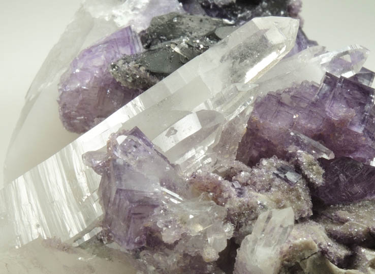 Ferberite and Fluorite on Quartz from Yaogangxian Mine, Nanling Mountains, Hunan, China