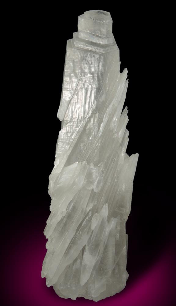 Quartz (unusual stepped-growth) from Borosilikatnoye deposit, Dalnegorsk, Primorskiy Kray, Russia