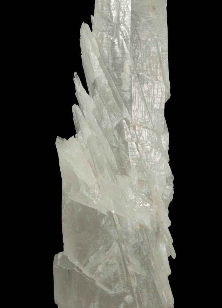 Quartz (unusual stepped-growth) from Borosilikatnoye deposit, Dalnegorsk, Primorskiy Kray, Russia