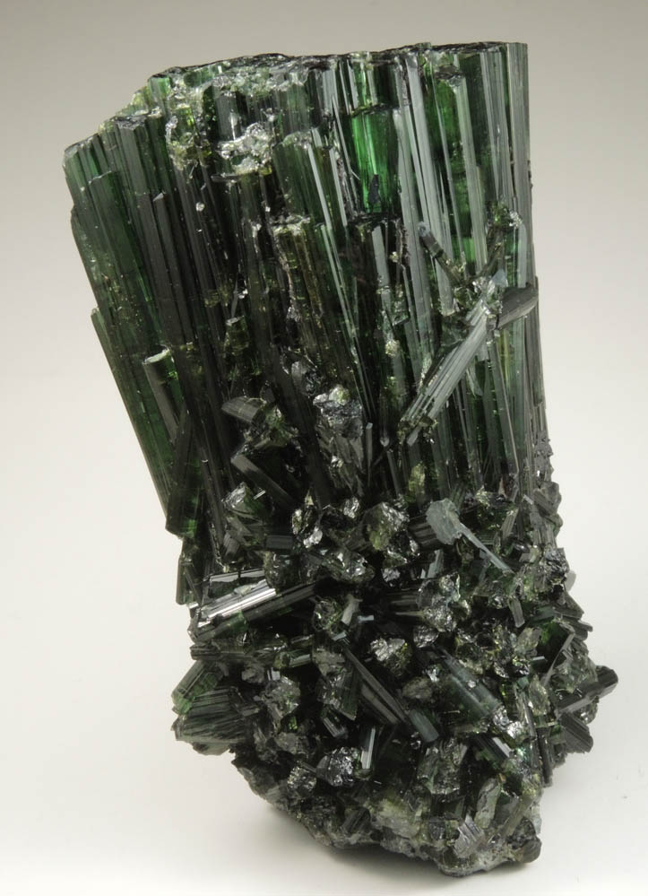 Elbaite Tourmaline from Governador Valadares, Minas Gerais, Brazil