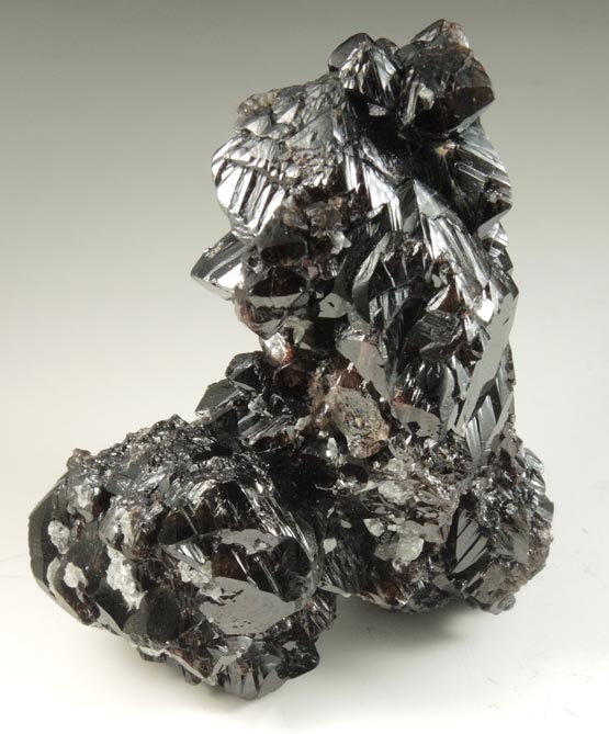 Cassiterite (twinned crystals) from Xuebaoding Mountain near Pingwu, Sichuan Province, China