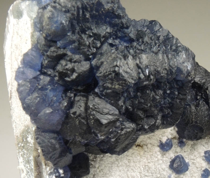 Fluorite over Quartz from Huanggang Mine, No. 6 Shaft, Kèshíkèténg Qí, Chifeng, Inner Mongolia, China