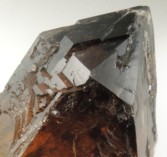 Quartz var. Smoky-Citrine Quartz from Z Murta Mine, Santa Rita, near Araua, Minas Gerais, Brazil