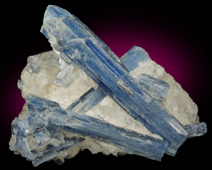 Kyanite in Quartz from Barra do Salinas, Coronel Murta, Minas Gerais, Brazil