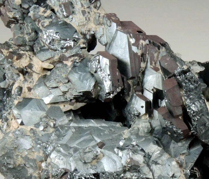 Hematite and Quartz from Silver Bell Mine, Bouse District, La Paz County, Arizona