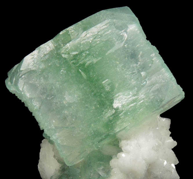 Apophyllite and Heulandite from Lonavala, Maharashtra, India