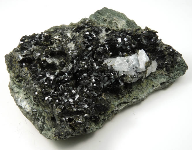 Babingtonite from Aggregate Industries Quarry, Peabody, Essex County, Massachusetts