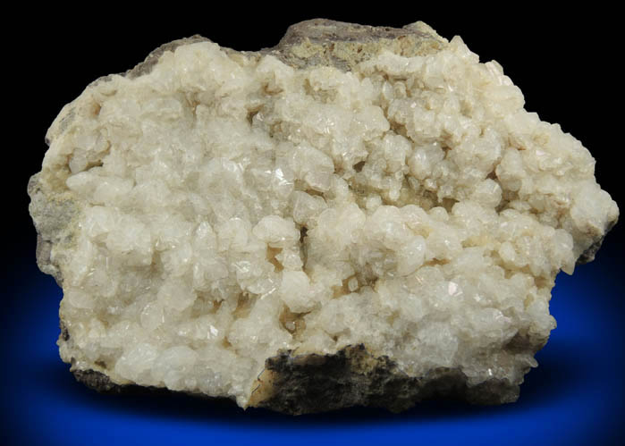 Chabazite var. Phacolite twins from Goble Quarry, Columbia County, Oregon