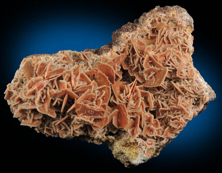 Wulfenite coated with Quartz from Jianshan Mine, Kuruktag Mountains, 300 km southeast of rmqi, Shanshan County, Xinjiang Uygur Region, China