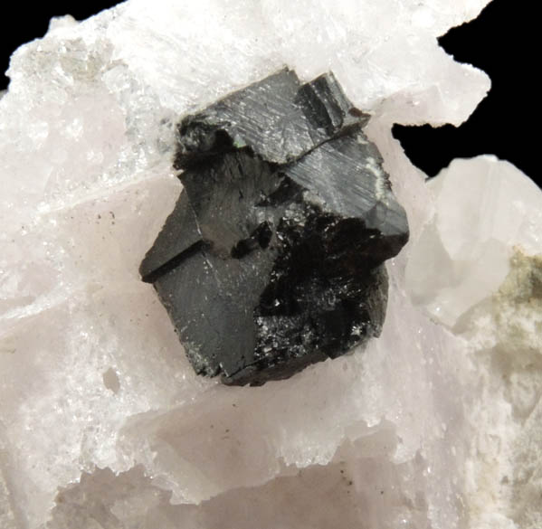 Babingtonite on amethystine quartz pseudomorphs after Calcite from Lane's Quarry, Westfield, Hampden County, Massachusetts