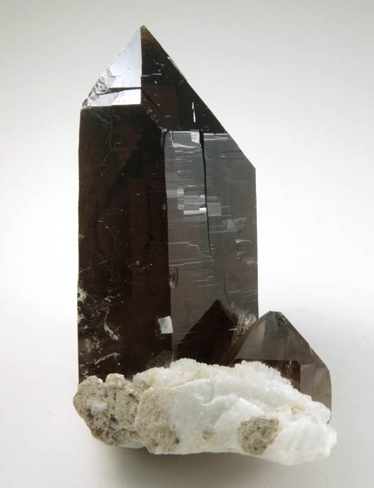 Quartz var. Smoky Quartz from Moat Mountain, west of North Conway, Carroll County, New Hampshire