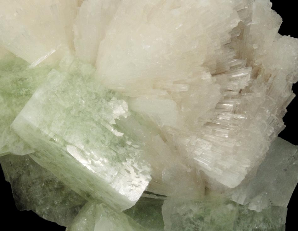 Scolecite and Apophyllite from Aurangabad, Maharashtra, India