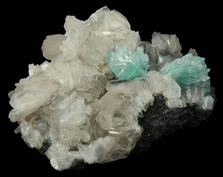 Apophyllite (rare blue-green color) on Heulandite from undisclosed new locality, Maharashtra, India