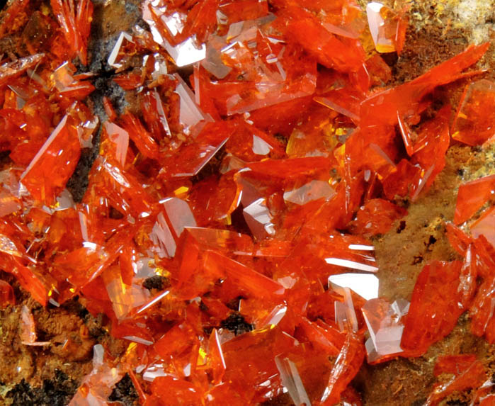 Wulfenite var. Red Wulfenite from Jianshan Mine, Kuruktag Mountains, 300 km southeast of rmqi, Shanshan County, Xinjiang Uygur Region, China