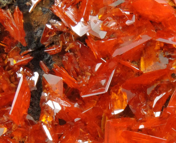 Wulfenite var. Red Wulfenite from Jianshan Mine, Kuruktag Mountains, 300 km southeast of rmqi, Shanshan County, Xinjiang Uygur Region, China