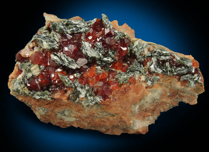 Grossular Garnet with Clinochlore from Val d'Ala, Piemonte, Italy