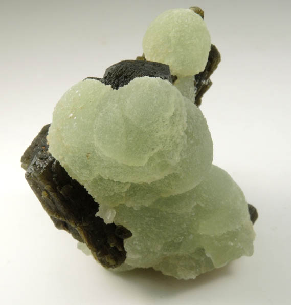 Epidote and Prehnite from Bendoukou, Sandare District, Kayes Region, Mali