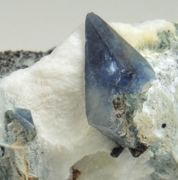 Benitoite and Neptunite in Natrolite from Benitoite Gem Mine, New Idria District, San Benito County, California (Type Locality for Benitoite)