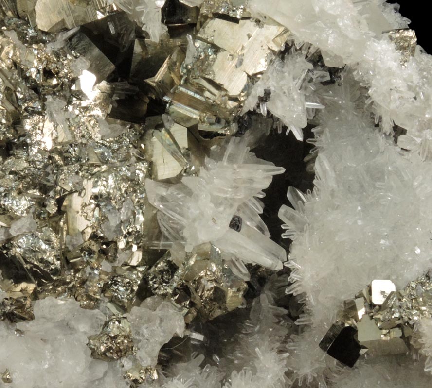 Pyrite, Quartz, Sphalerite from Casapalca District, Huarochiri Province, Lima Department, Peru