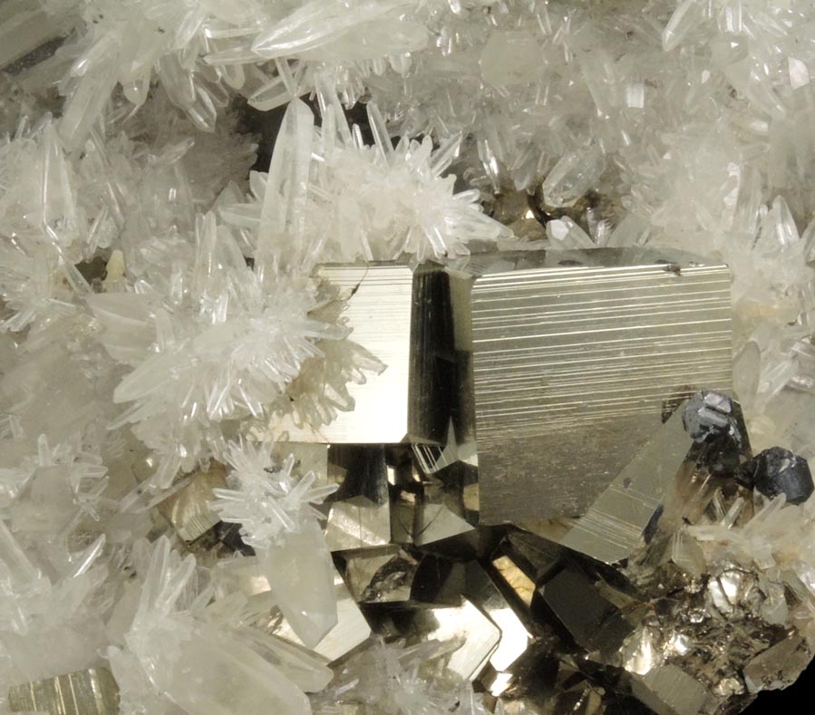 Pyrite, Quartz, Sphalerite from Casapalca District, Huarochiri Province, Lima Department, Peru