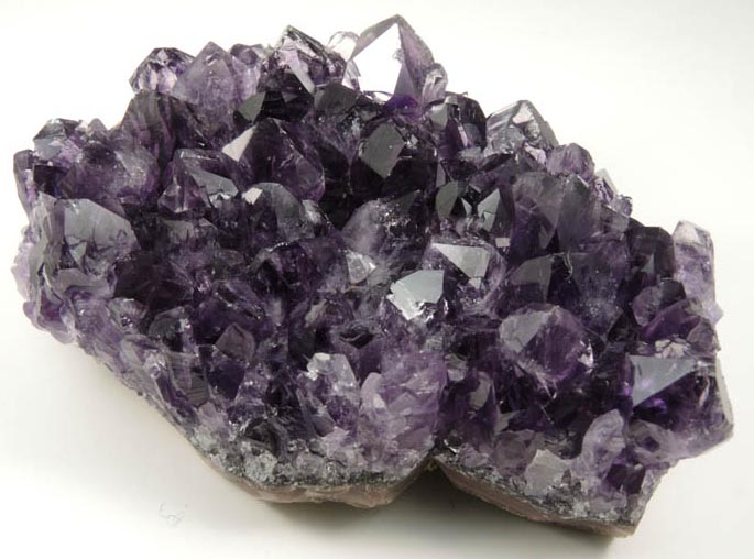 Quartz var. Amethyst Quartz from Catalan Agate-Amethyst District, Southern Paran Basalt Basin, Artigas, Uruguay