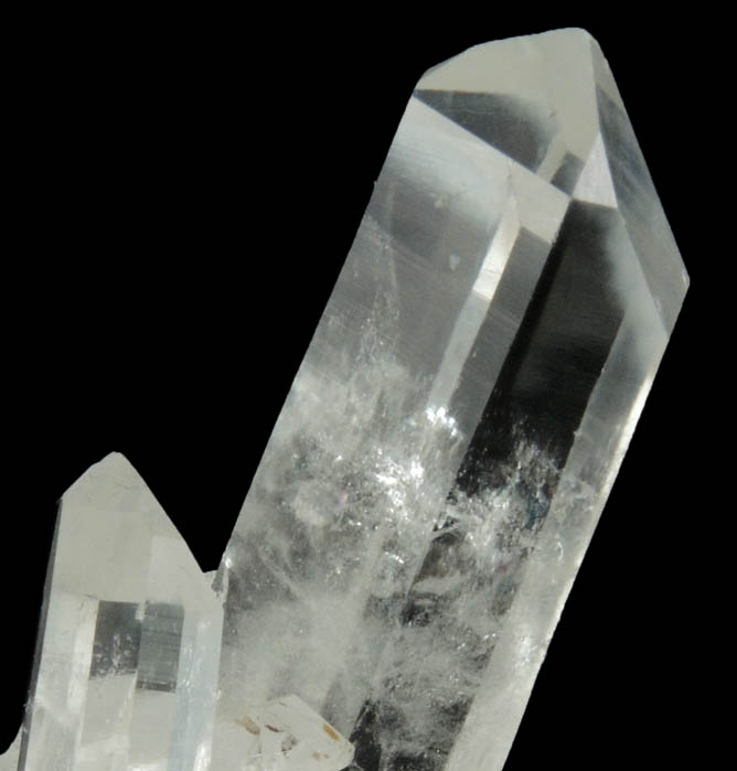 Quartz from Wegner Mines, Collier Creek, 4.4 km south of Mount Ida, Montgomery County, Arkansas