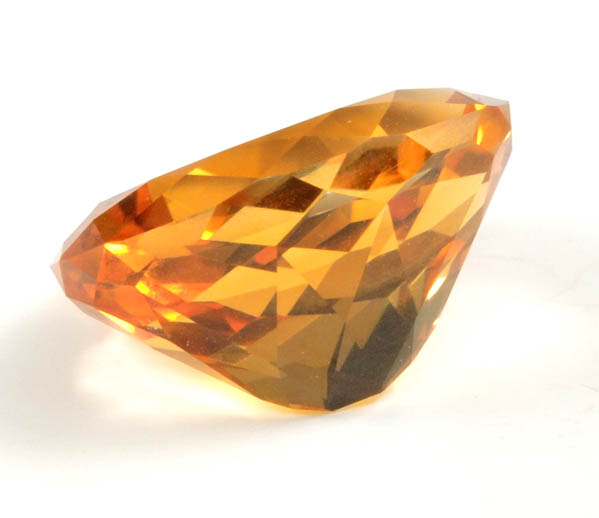 Quartz var. Madeira Citrine (6.78 carat oval gemstone) from Alto Uruguai, Rio Grande do Sul, Brazil