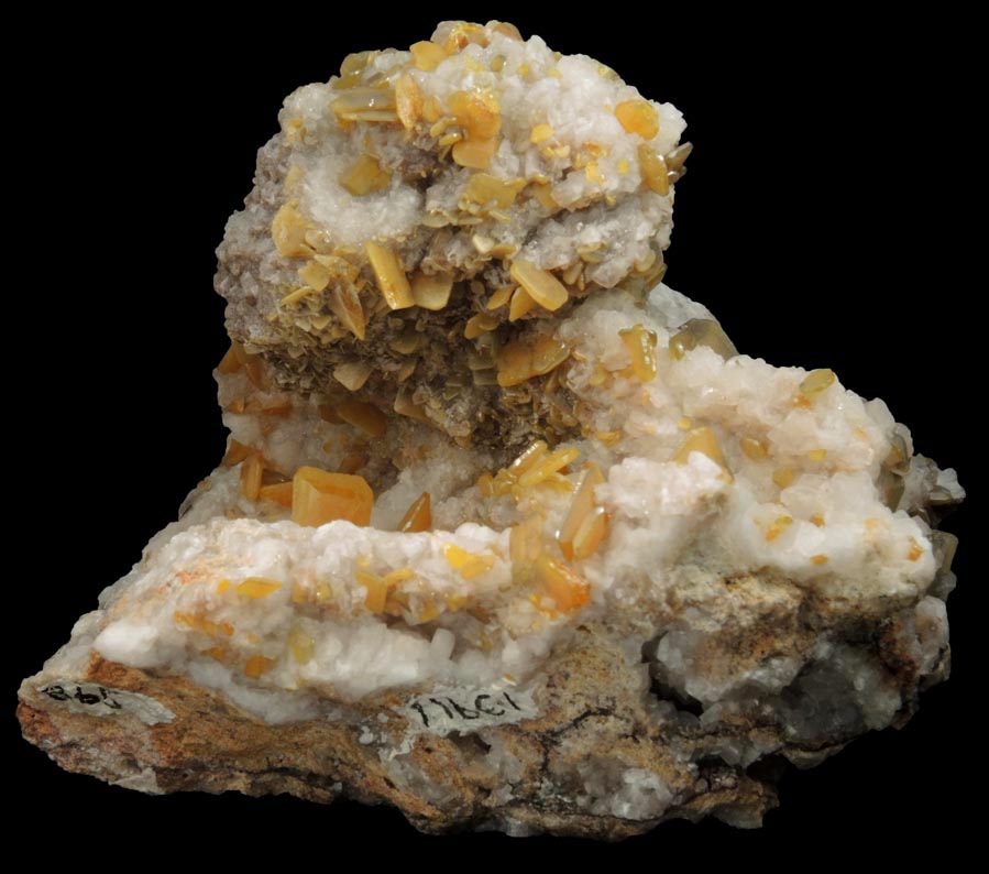 Wulfenite from Hilltop Mine, 2.4 km NNW of Shaw Peak, Chiricahua Mountains, Cochise County, Arizona