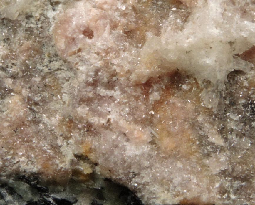 Larsenite, Willemite, Hodgkinsonite, Franklinite from Franklin Mine, Sussex County, New Jersey (Type Locality for Larsenite, Hodgkinsonite, and, Franklinite)
