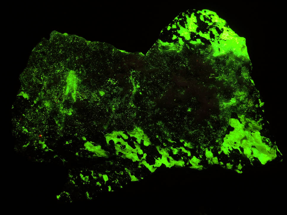 Larsenite, Willemite, Hodgkinsonite, Franklinite from Franklin Mine, Sussex County, New Jersey (Type Locality for Larsenite, Hodgkinsonite, and, Franklinite)