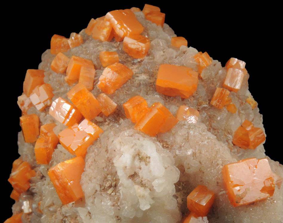 Wulfenite from Ahumada Mine, Sierra de Los Lamentos, Chihuahua, Mexico