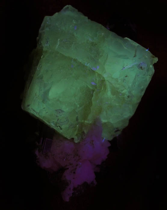 Fluorite, Schorl Tourmaline, Albite from Chamachhu, Haramosh Mountains, Gilgit-Baltistan, Pakistan