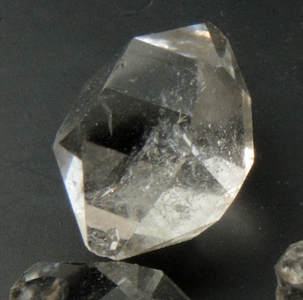 Quartz var. Herkimer Diamonds (collection of 5 crystals, 10-11 mm) from Hickory Hill Diamond Diggings, Fonda, Montgomery County, New York
